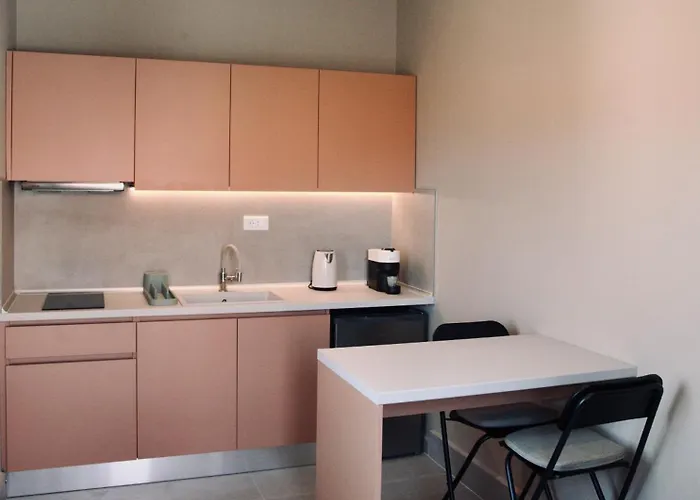 Διαμέρισμα Katikia, Old Square Πευκοχώρι